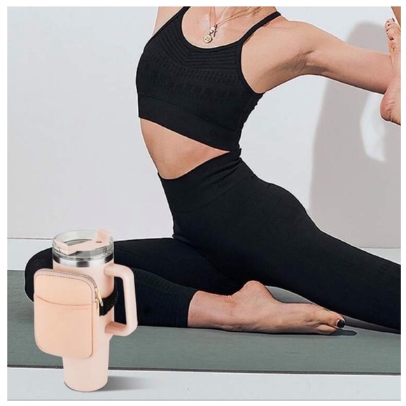 🥤Stanley Pouch Accessory🥤 - Picture 7 of 7